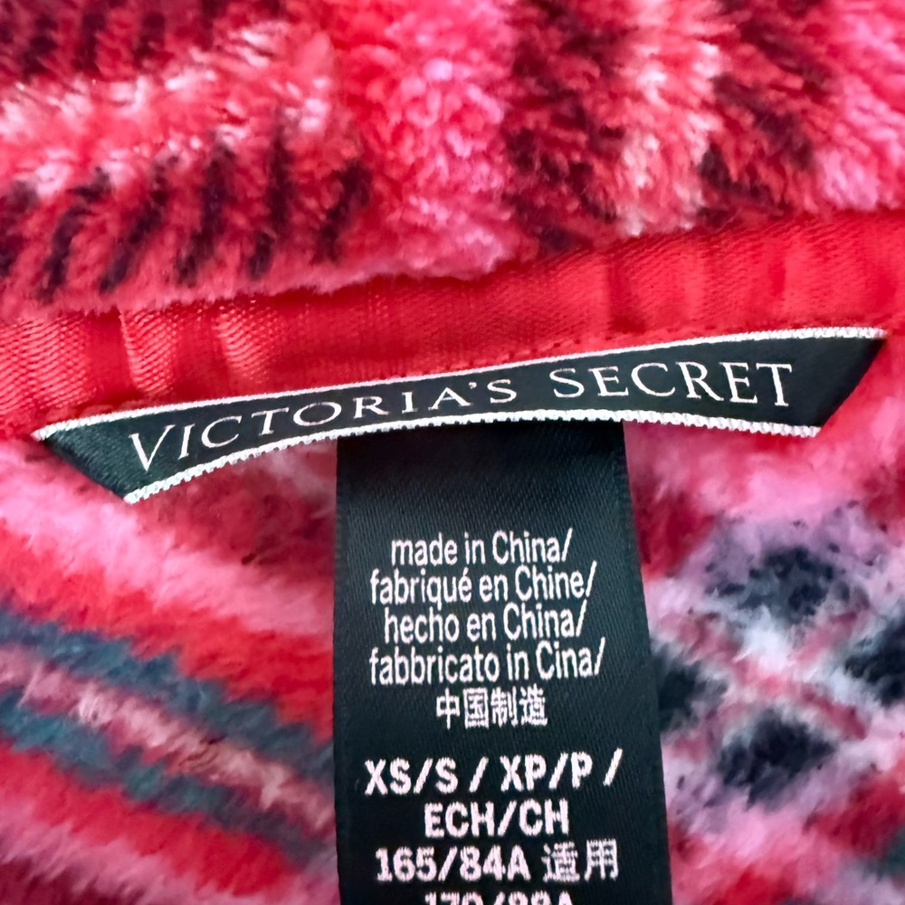 Victoria's Secret Red Plaid Robe - Picture 3 of 4